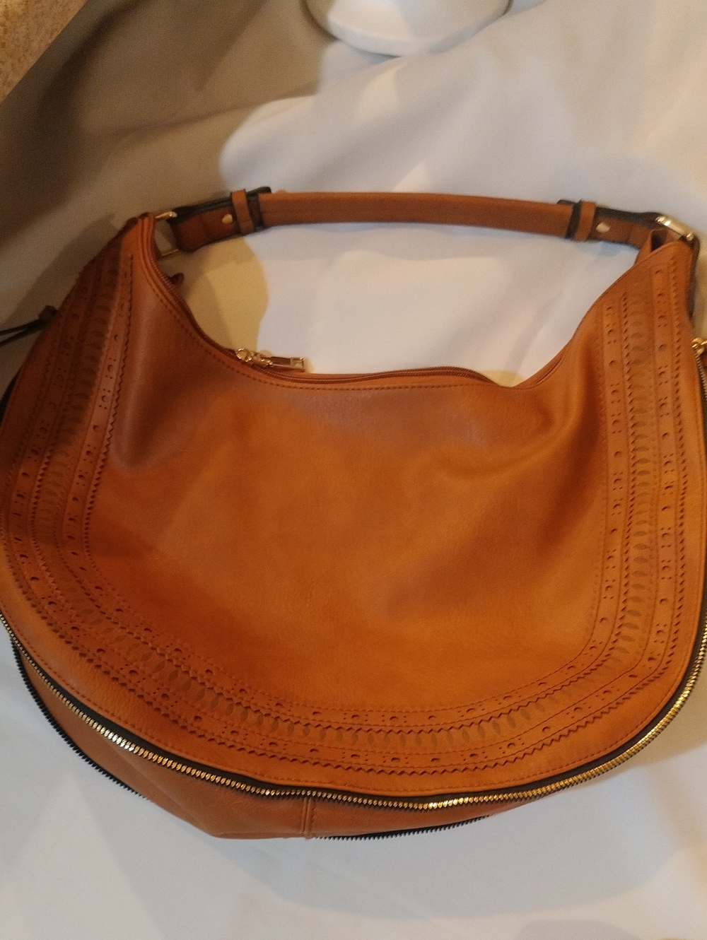 Tan Leather Shoulder Hobo Bag - Women's Soft Saddle Purse